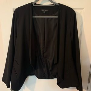 Black flowy collarless blazer. Size Large